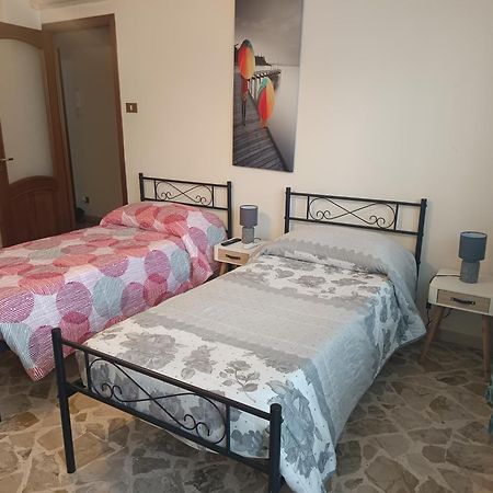 New Dawn Apartment, Appartamento Turistico, Casa Per Vacanza, Tre Camere Indipendenti CTA Eksteriør bilde