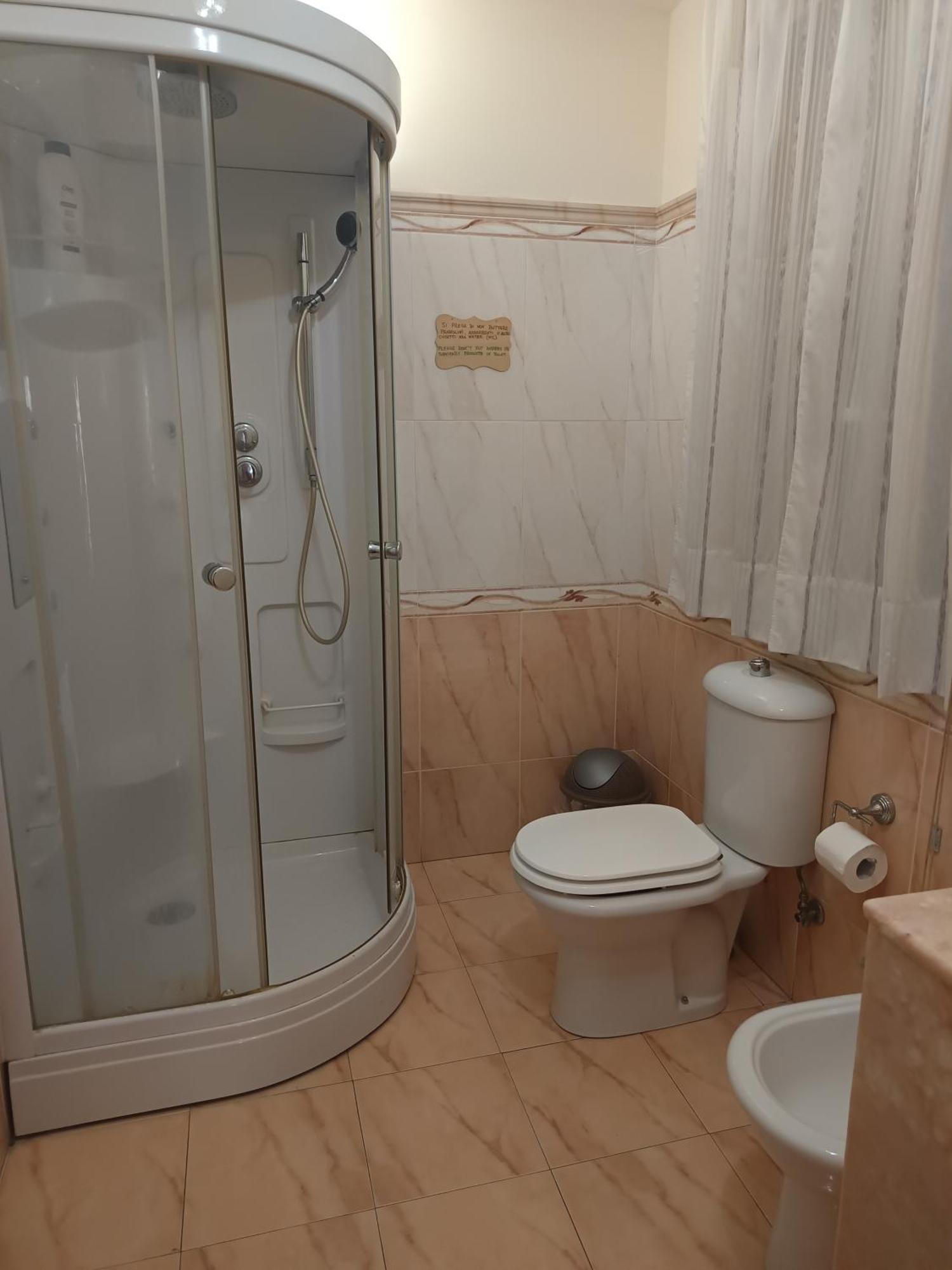 New Dawn Apartment, Appartamento Turistico, Casa Per Vacanza, Tre Camere Indipendenti CTA Eksteriør bilde
